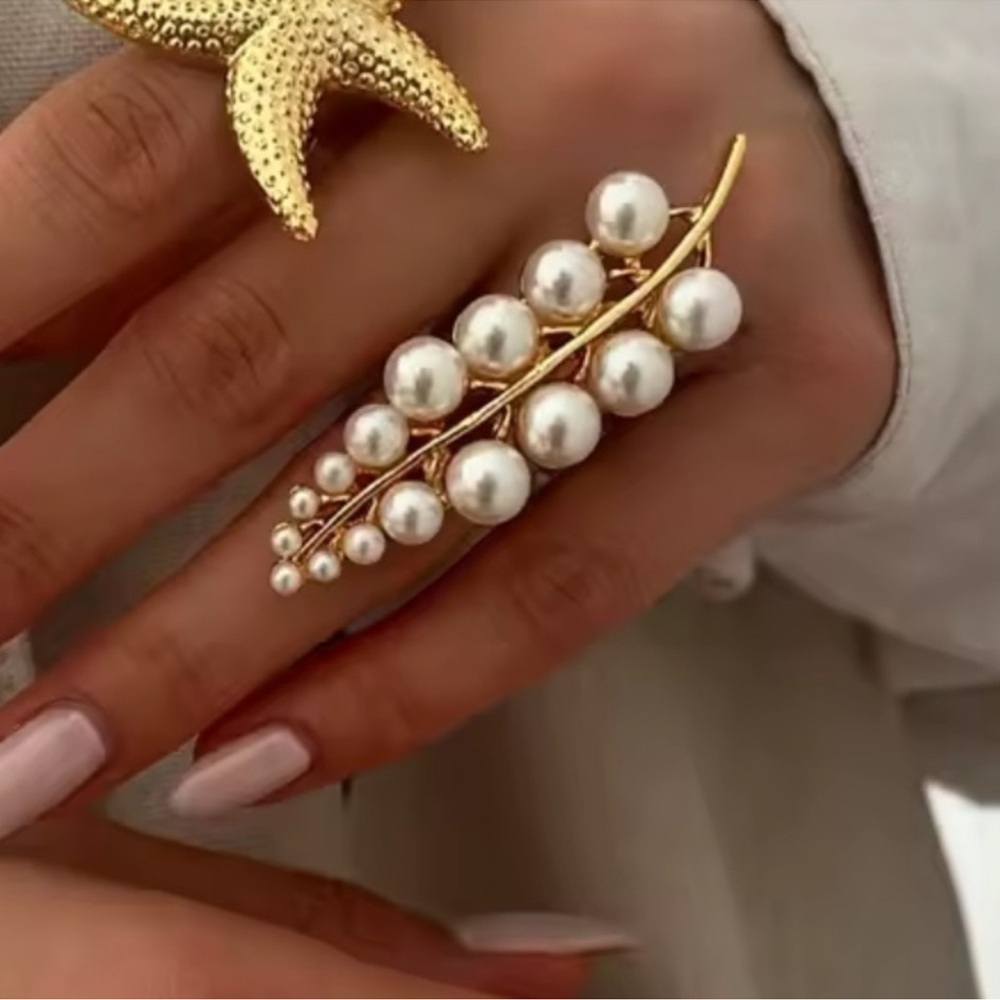 Pearl Gold Leaf Adjustable Ring - image 5